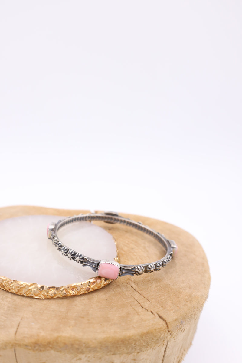 4 Pink Conch Rectangles Bangle