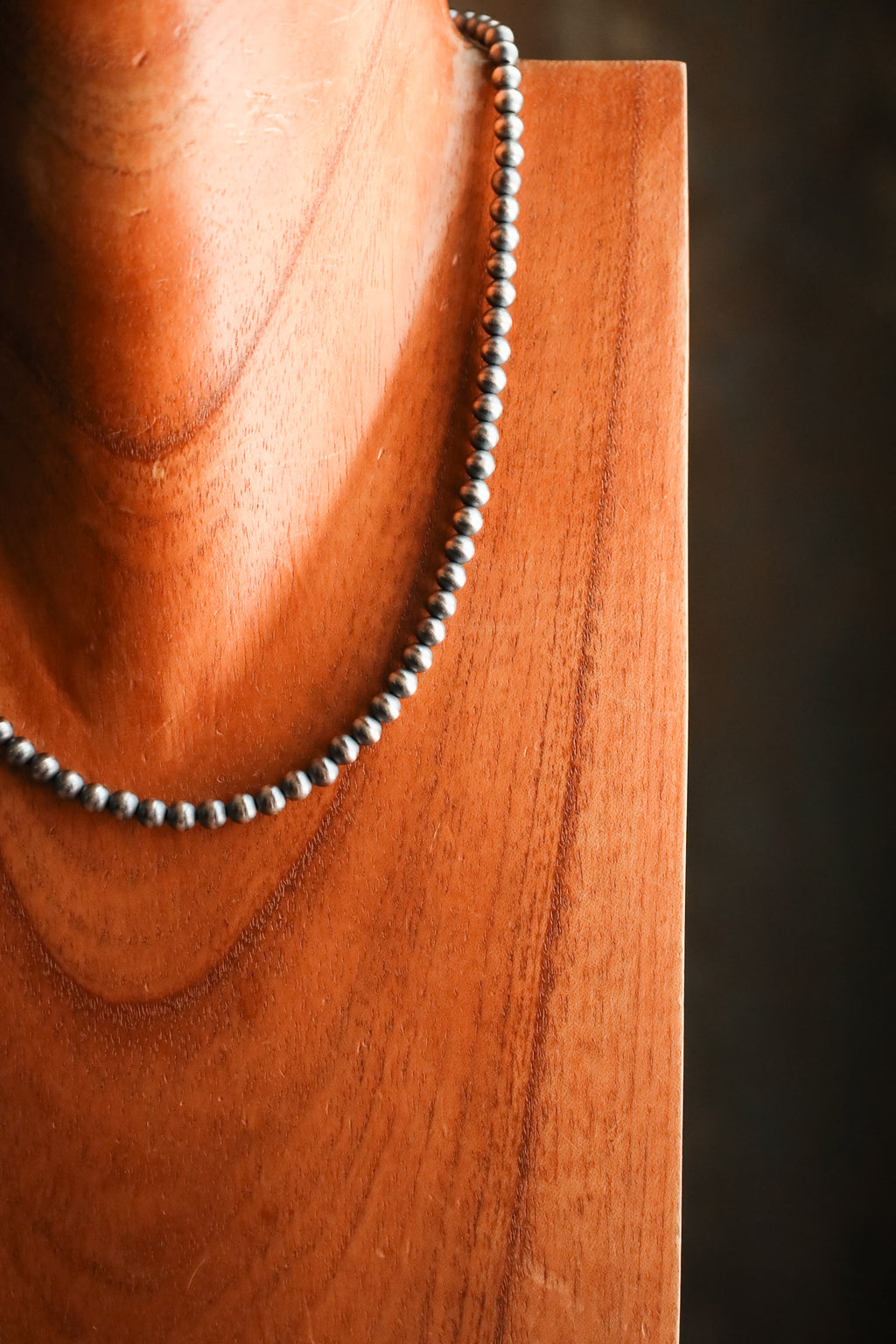 Sterling Silver Navajo Pearl 18