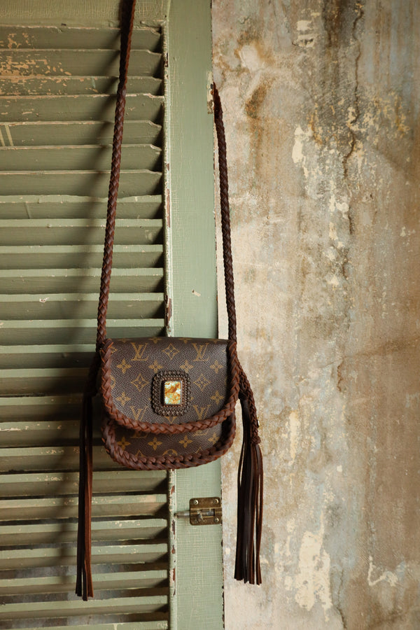 LEATHER AND VODKA SAINT CLOUD PM CHOCOLATE BRAIDED WITH 45 CARAT ROYSTON TURQUOISE HANDBAG