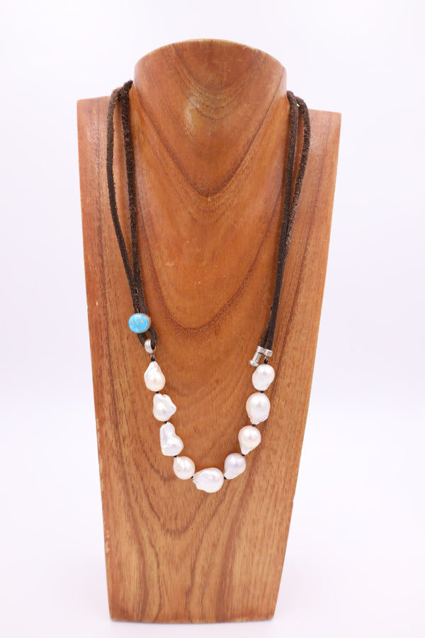 LOVE TOKENS THE ARIZONA LEATHER, BAROQUE AND TURQUOISE NECKLACE