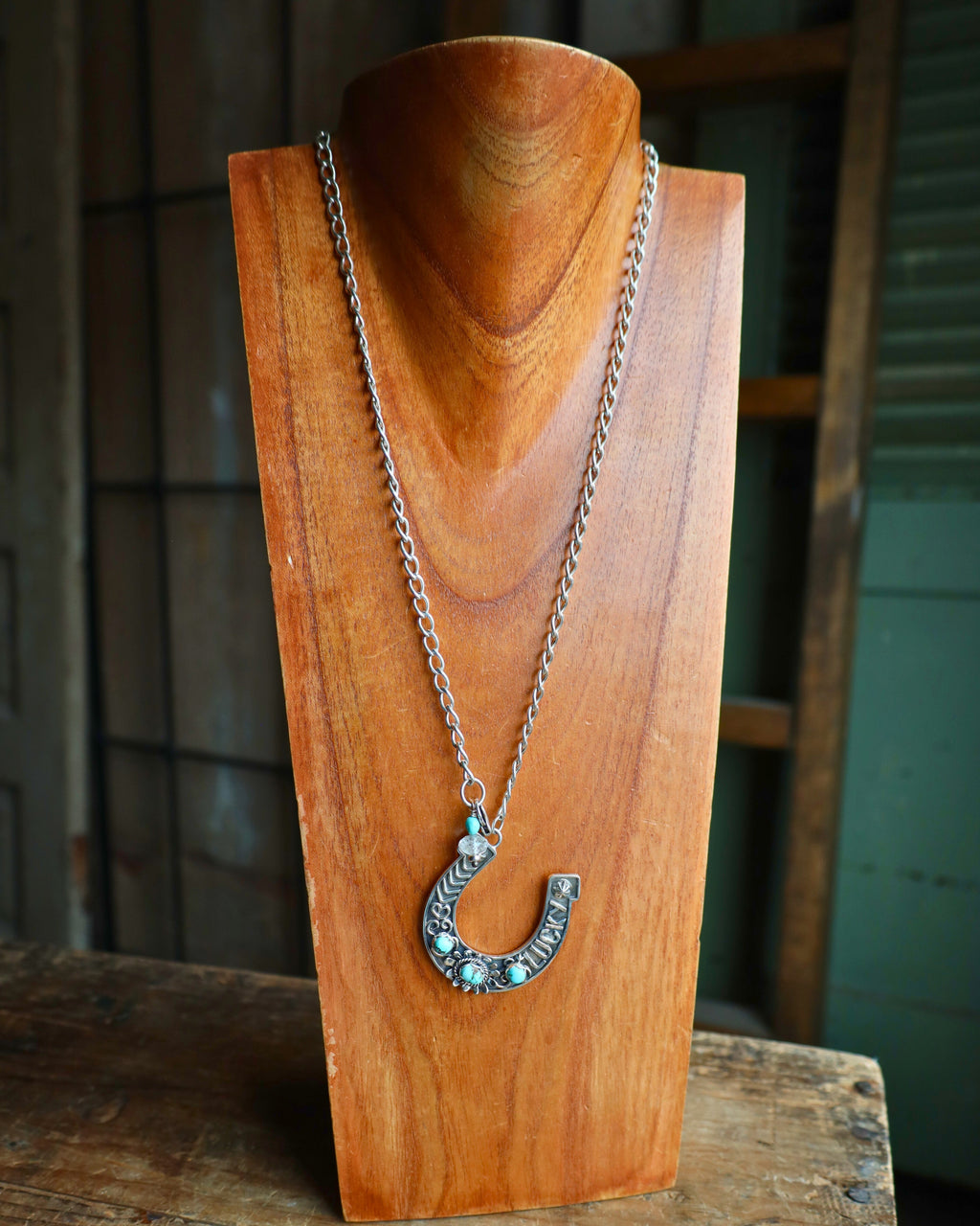 GLUCK Twist Horseshoe Necklace S925