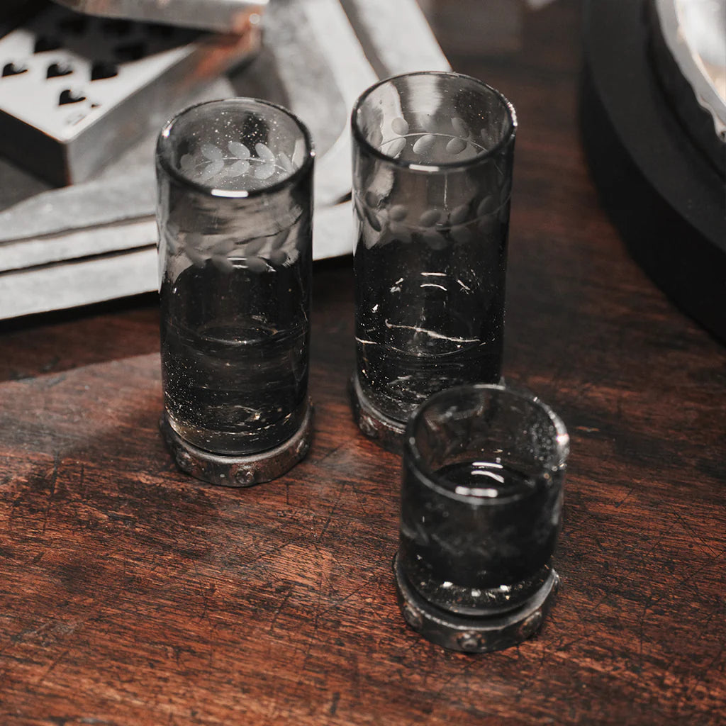 銀製　ショットグラス　3個 JAN BARBOGLIO TRIPLE ZACKSHOT SMOKE GLASS – Maverick Fine Western Wear