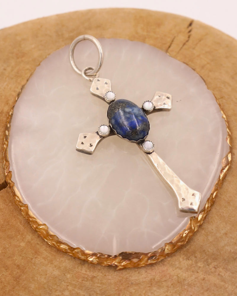 RICHARD SCHMIDT CROSS LAPIS OVAL WITH MOTHER OF PEARL DOTS PENDANT 