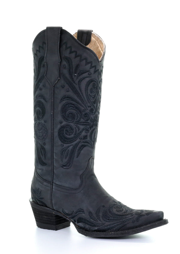 Black leather cowboy boots with black embroidery 