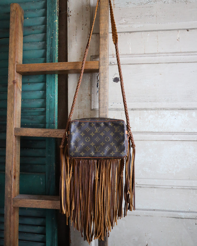 LEATHER AND VODKA COMPIEGNE 23 FRINGE CAMEL BAG