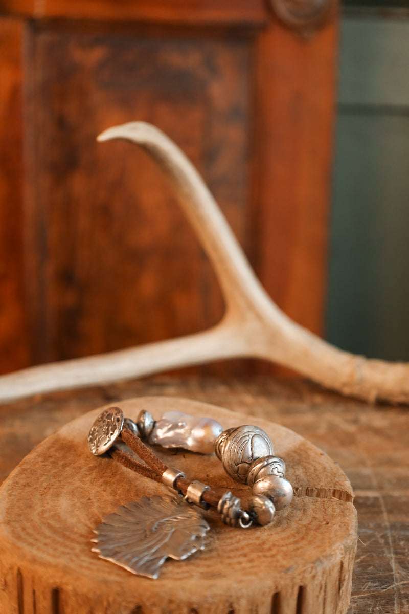 LOVE TOKENS STERLING SILVER HAMMERED BEADS, PEARL AND CHIEF HEAD WITH LEATHER BRACELET 