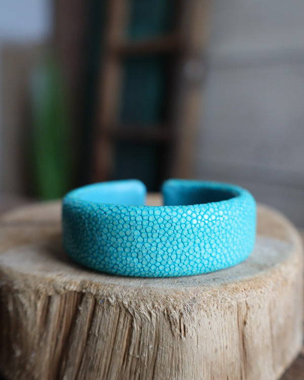 20mm STINGRAY FLAT CUFF- AQUA