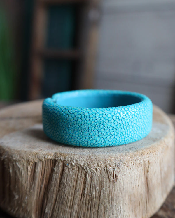 20mm STINGRAY FLAT CUFF- AQUA