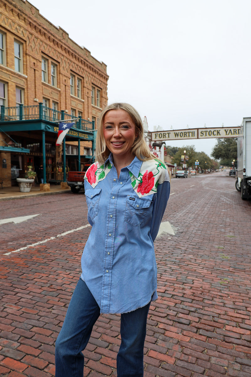 Totem Embroidery Roses Blouse