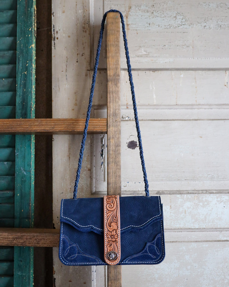 MAD DOG LEATHER NAVY BLUE BOY BAG