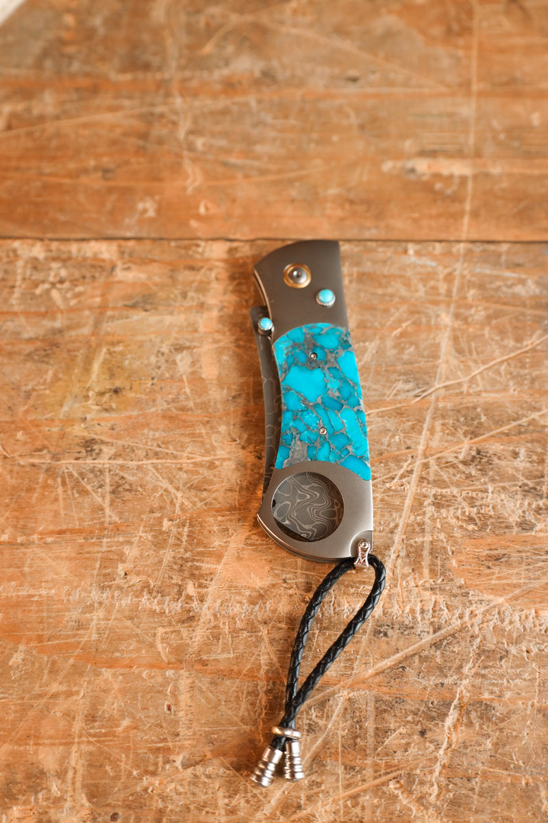 WILLIAM HENRY KINGMAN TITANIUM CIGAR CUTTER WITH KINGMAN TURQUOISE AND DAMASCUS BLADE