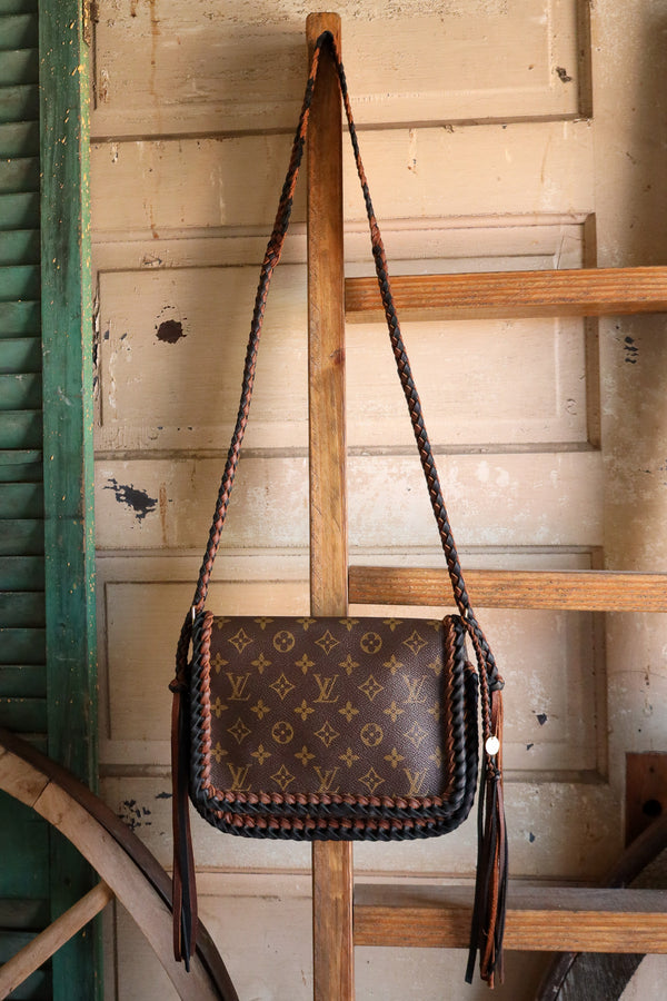 Leather and Vodka Musette Tango Chocolate and Noir Handbag 
