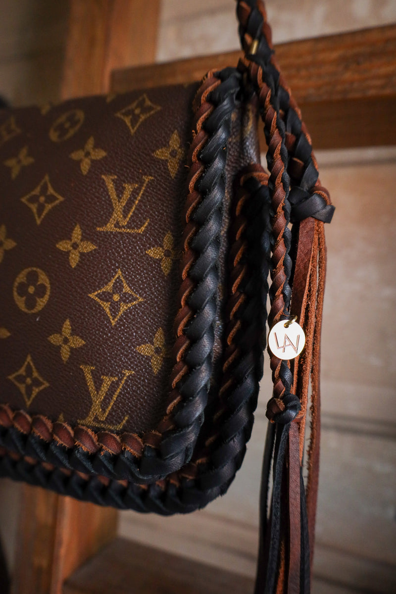 Leather and Vodka Musette Tango Chocolate and Noir Handbag 