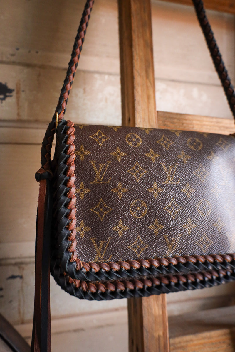 Leather and Vodka Musette Tango Chocolate and Noir Handbag 