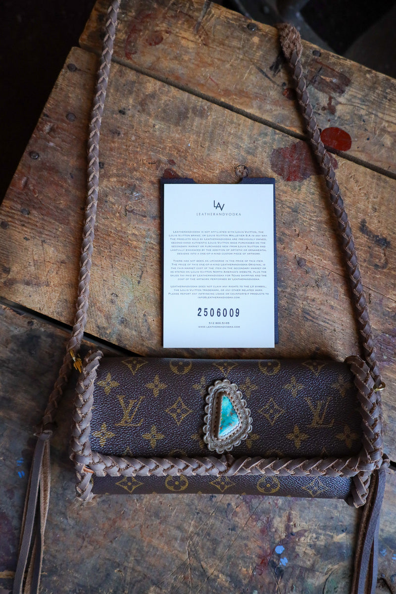 Leather and Vodka Twin Pochette Smoke 35 Carat Royston Turquoise Handbag