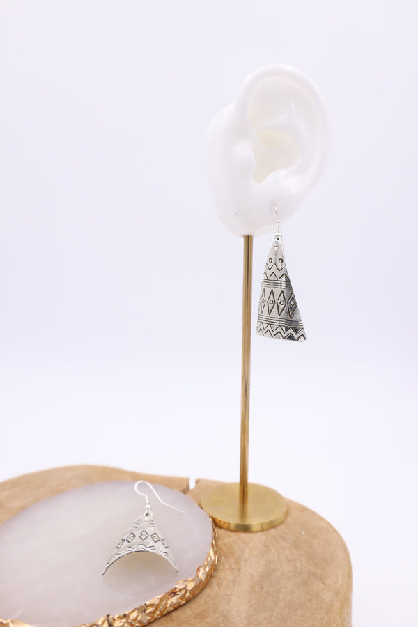 TRIANGLE STAMPED EARRING