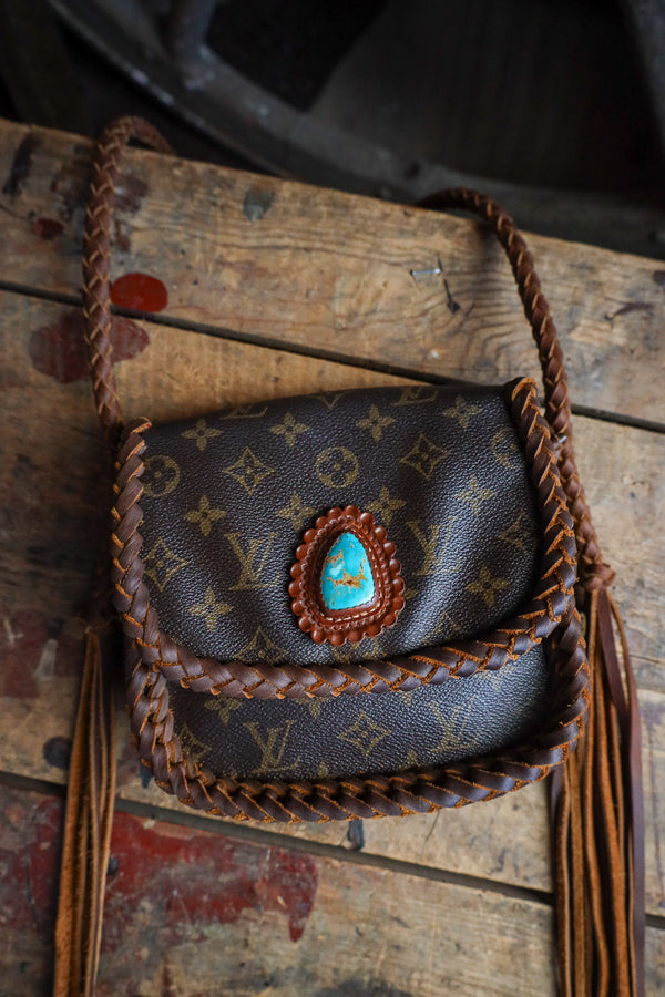 Leather and Vodka Saint Cloud MM Camel 50 Carat Royston Handbag 