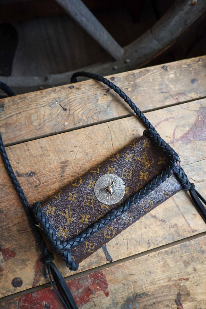 Leather and Vodka x Richard Schmidt Twin Pochette Noir Longhorn Concho Handbag 