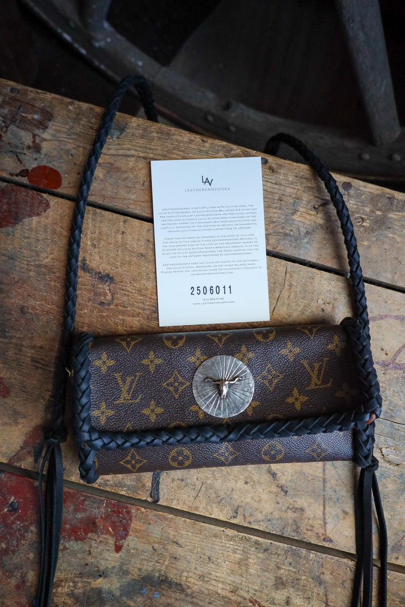 Leather and Vodka x Richard Schmidt Twin Pochette Noir Longhorn Concho Handbag 