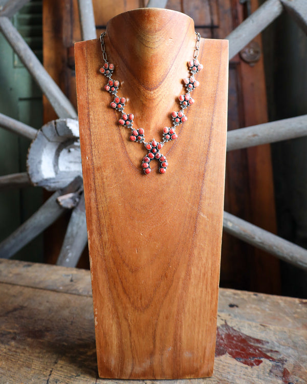 Federico Red Spiny Oyster Mini Squash Necklace 