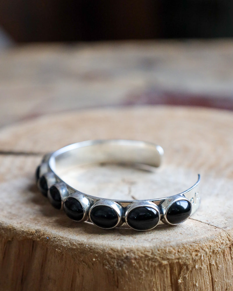 Federico 10 Onyx Ovals Cuff 