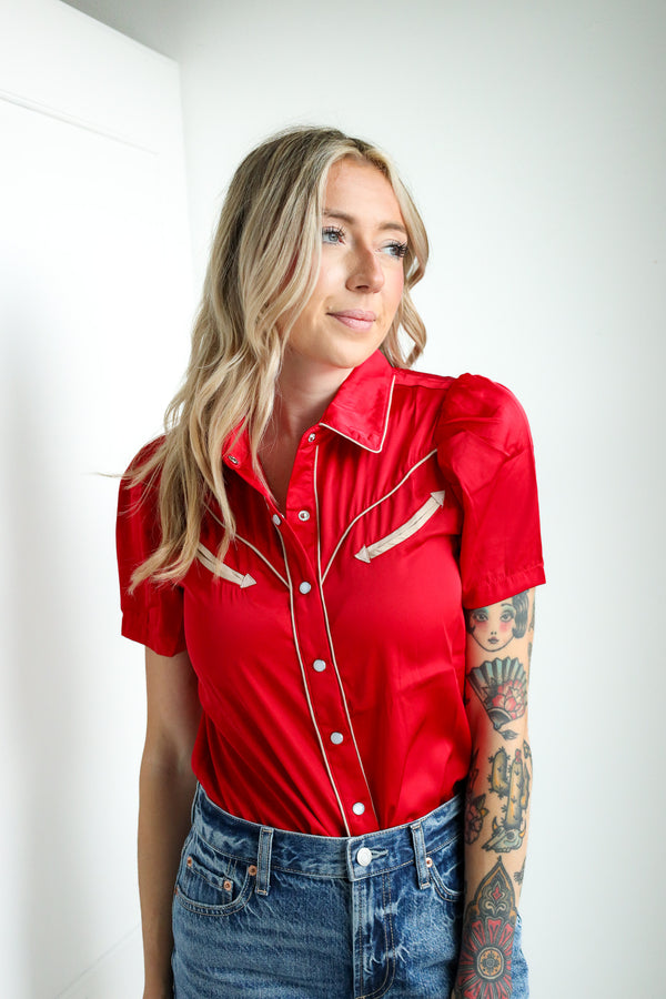 Howdy Hanny Western Yoke Crimson Blouse