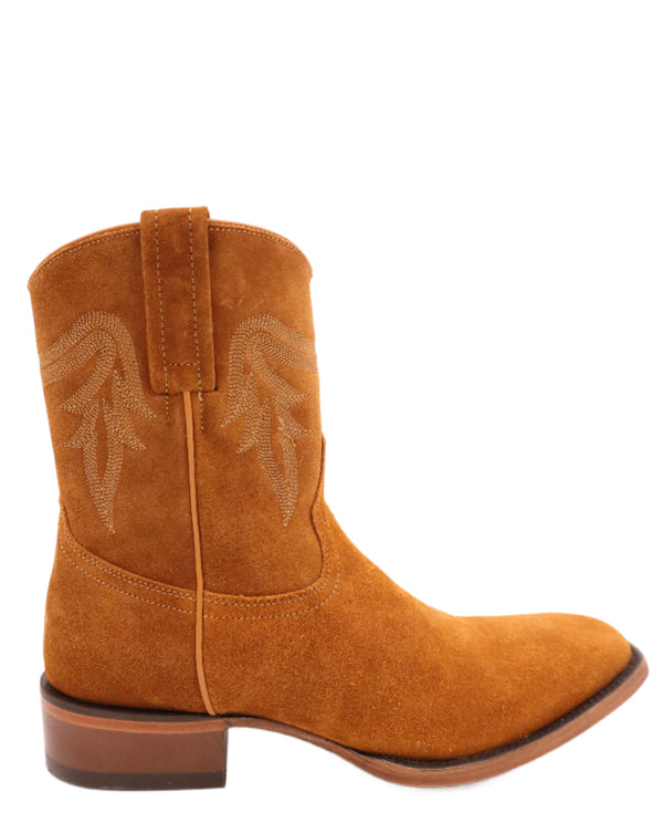 Men's short roughout boot with zippers on the inside of the shaft with narrow square toe in a cognac color