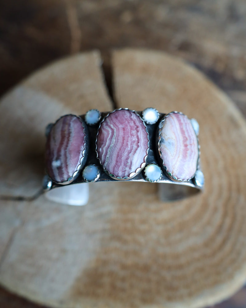 RICHARD SCHMIDT RHODOCHROSITE AND MOTHER OF PEARL CUFF