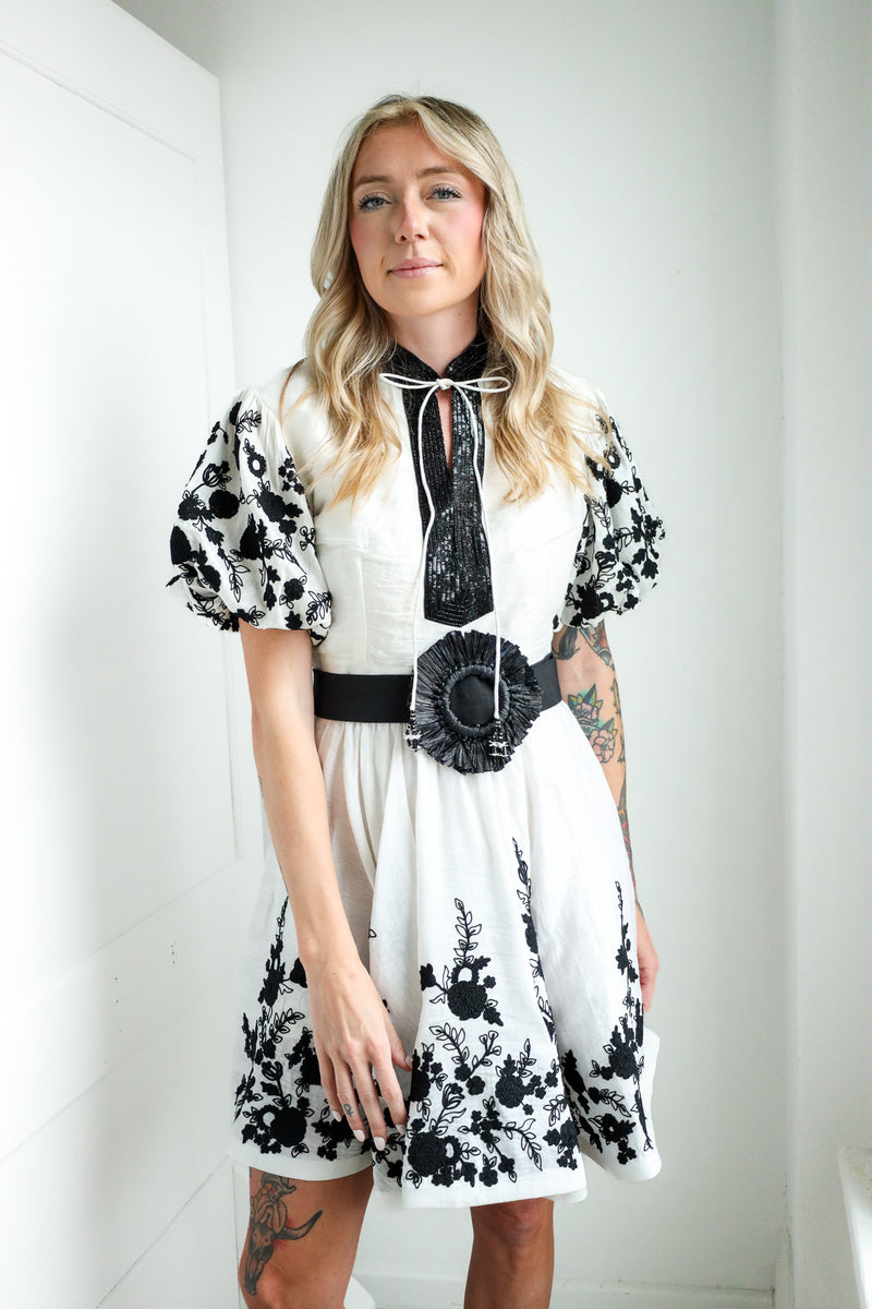 La Fuori Shirt Noir Floral Dress