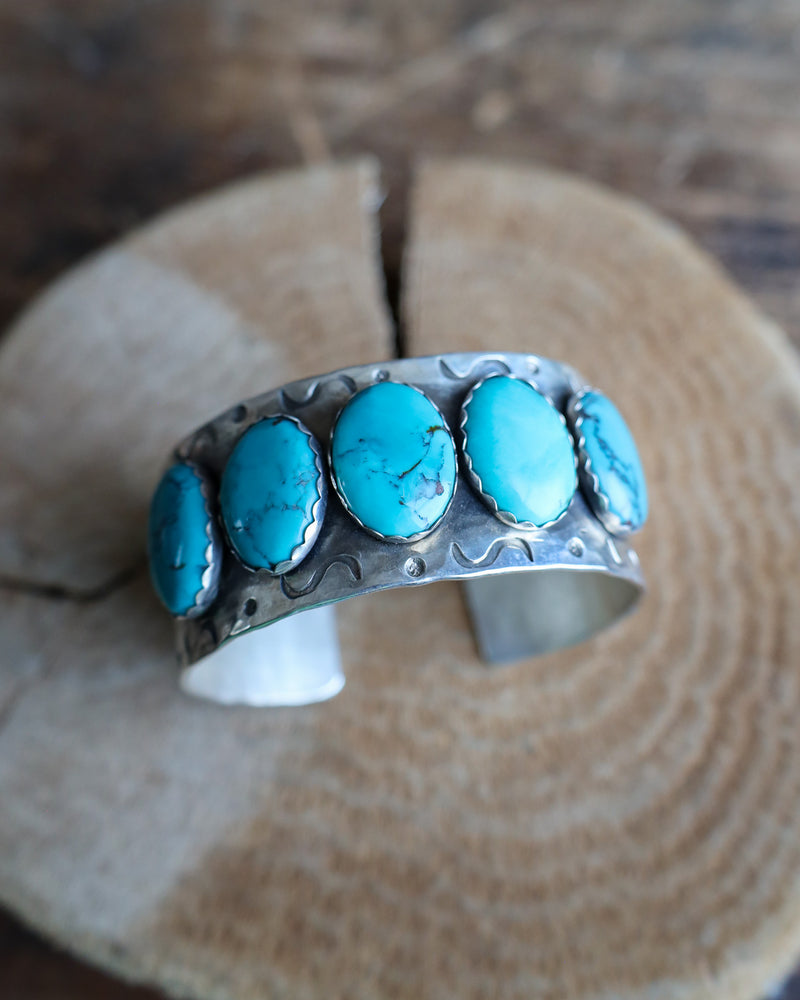 RICHARD SCHMIDT 5 TURQUOISE OVALS 1" CUFF