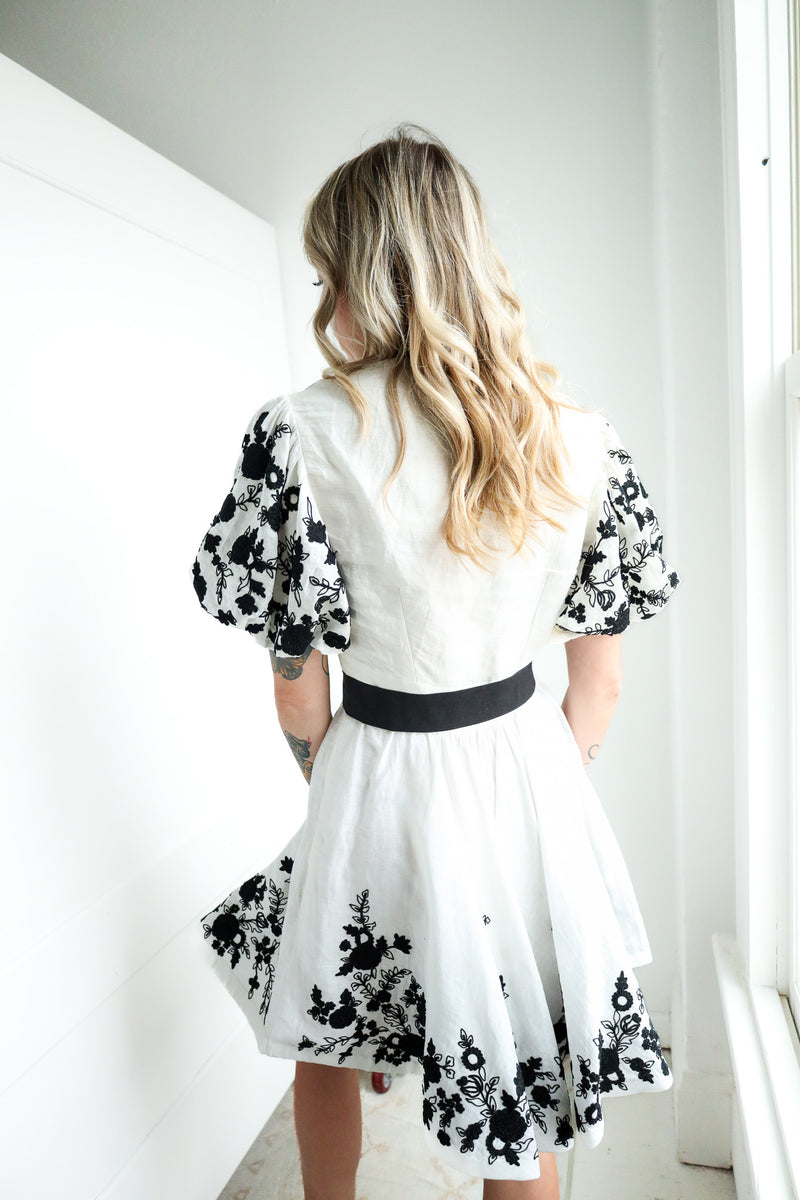 La Fuori Shirt Noir Floral Dress