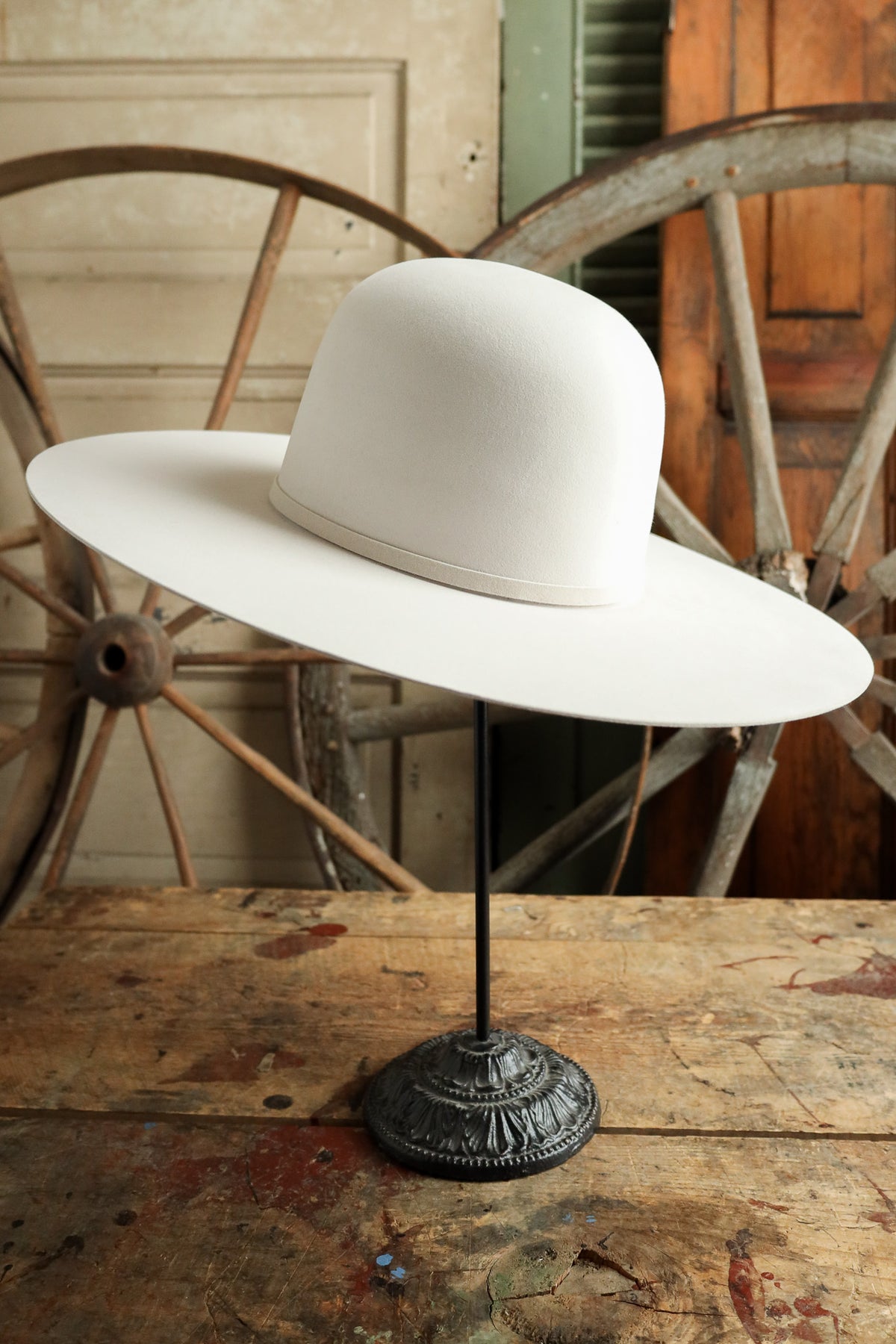Atwood Hat Co. 5X White Fur Felt Cowboy Hat blue Ombré Western Pleasure NFR ATWOOD CRYSTAL SILVERBELLY 7X FELT CATTLEMAN | HAT  main image 2