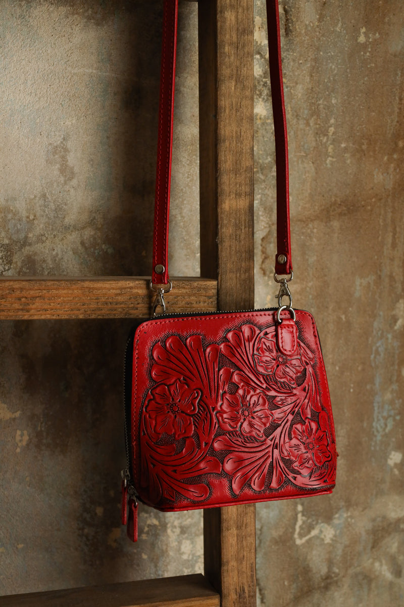 QUE CHULA CATALINA CHICA PURSE- RED