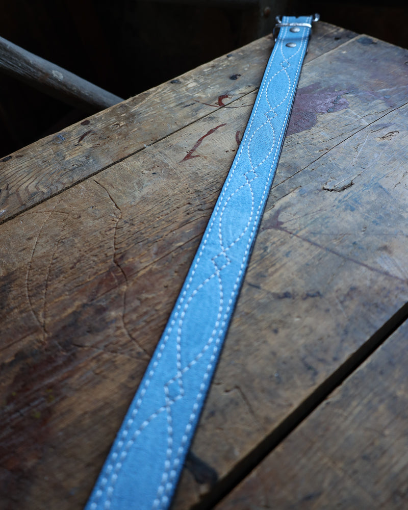 DOUBLE J SADDLERY SUEDE FIGURE 8 STITCHING- POWDER BLUE