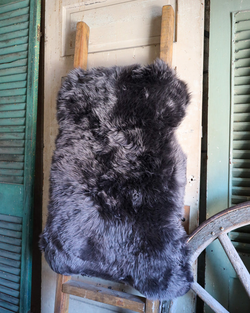 Wild Kiwi Australian Sheepskin Rug- Espresso