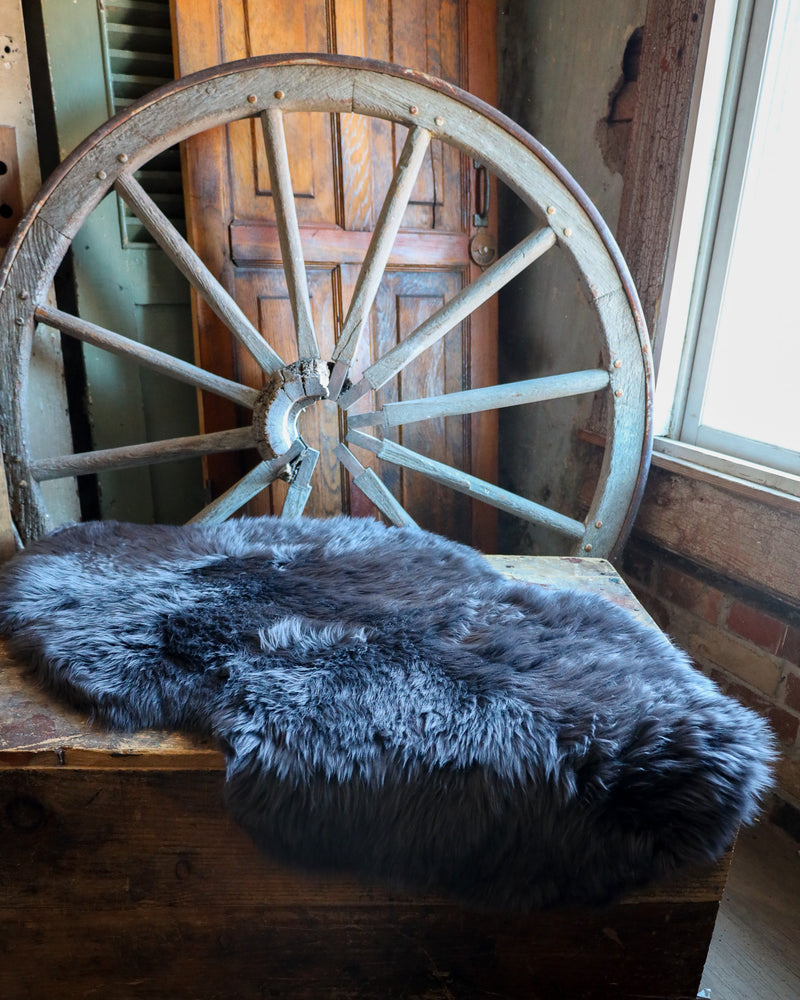 Wild Kiwi Australian Sheepskin Rug- Espresso