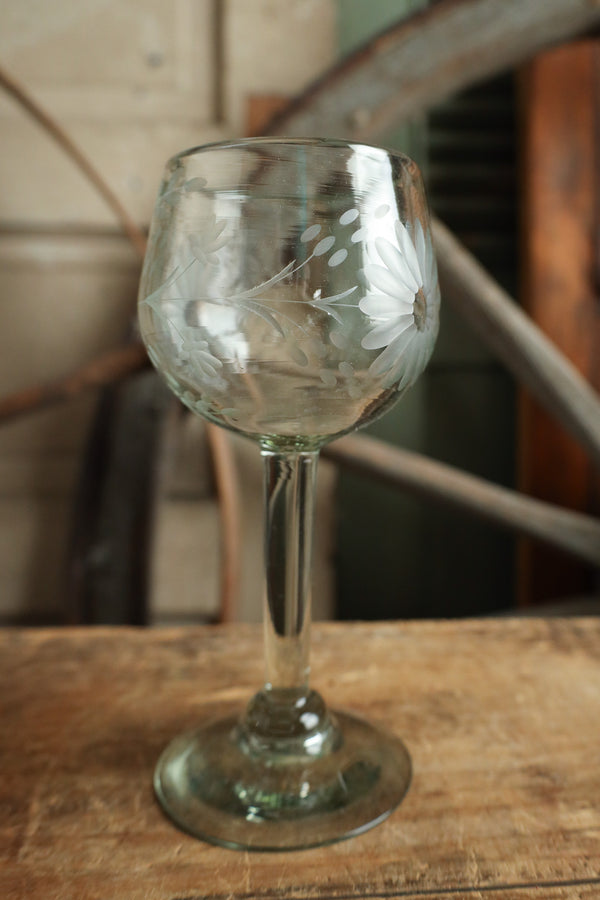 Rose Ann Hall Condessa Red Wine Glass- Clear