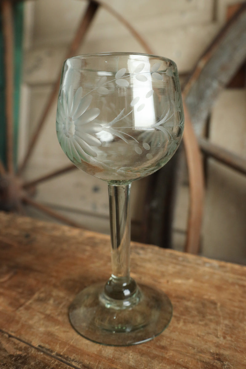 Rose Ann Hall Condessa Red Wine Glass- Clear