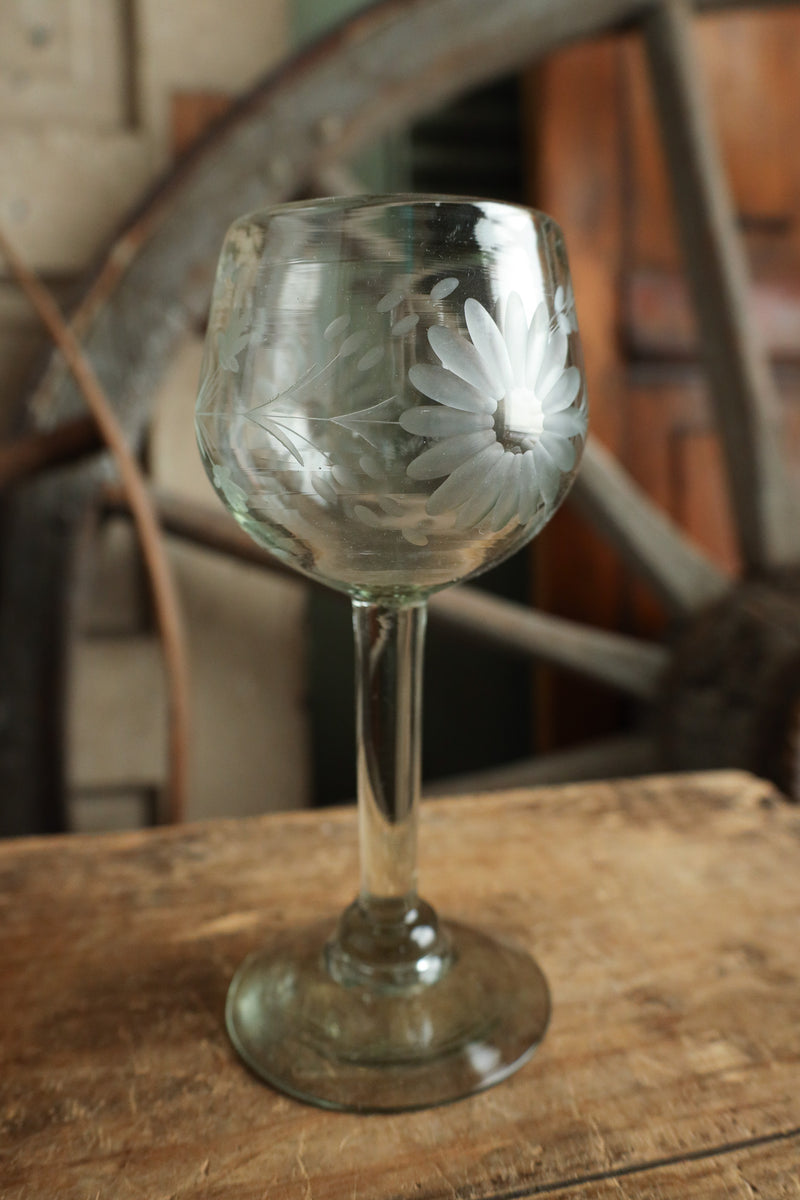 Rose Ann Hall Condessa Red Wine Glass- Clear