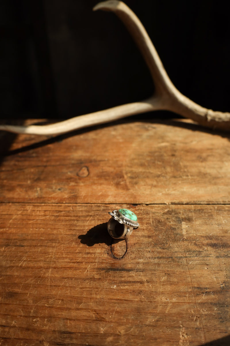 GREEN OVOID FRAMED RING- SIZE 5