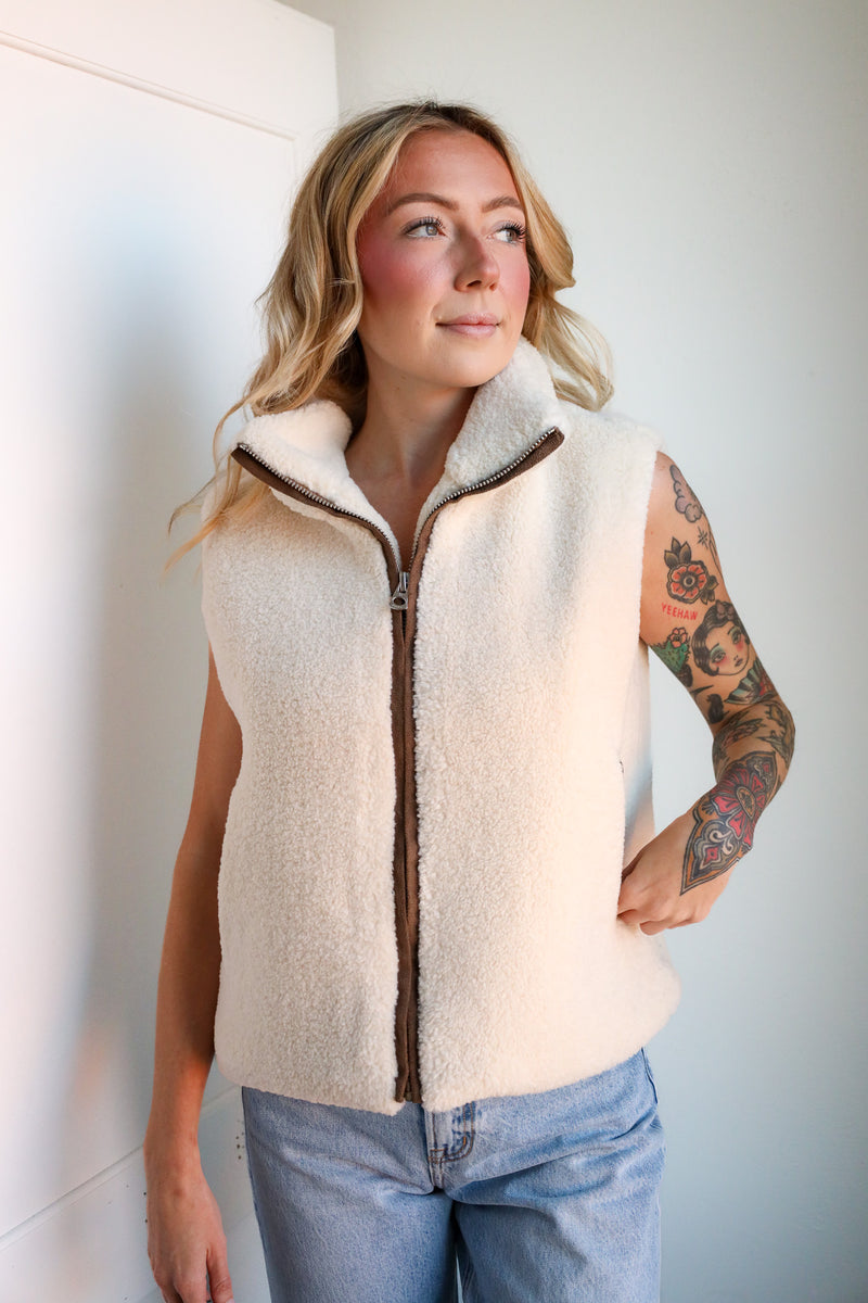 Dylan Mountain High Vest Natural