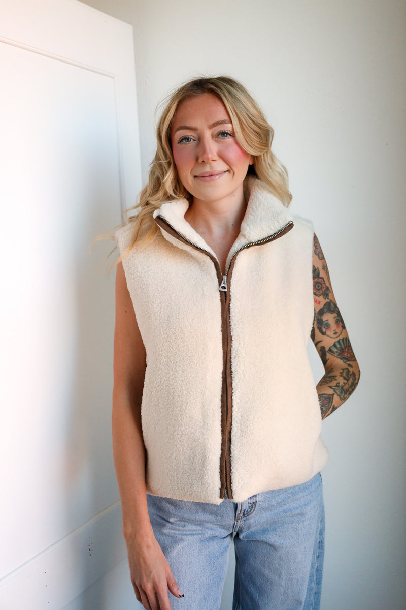 Dylan Mountain High Vest Natural