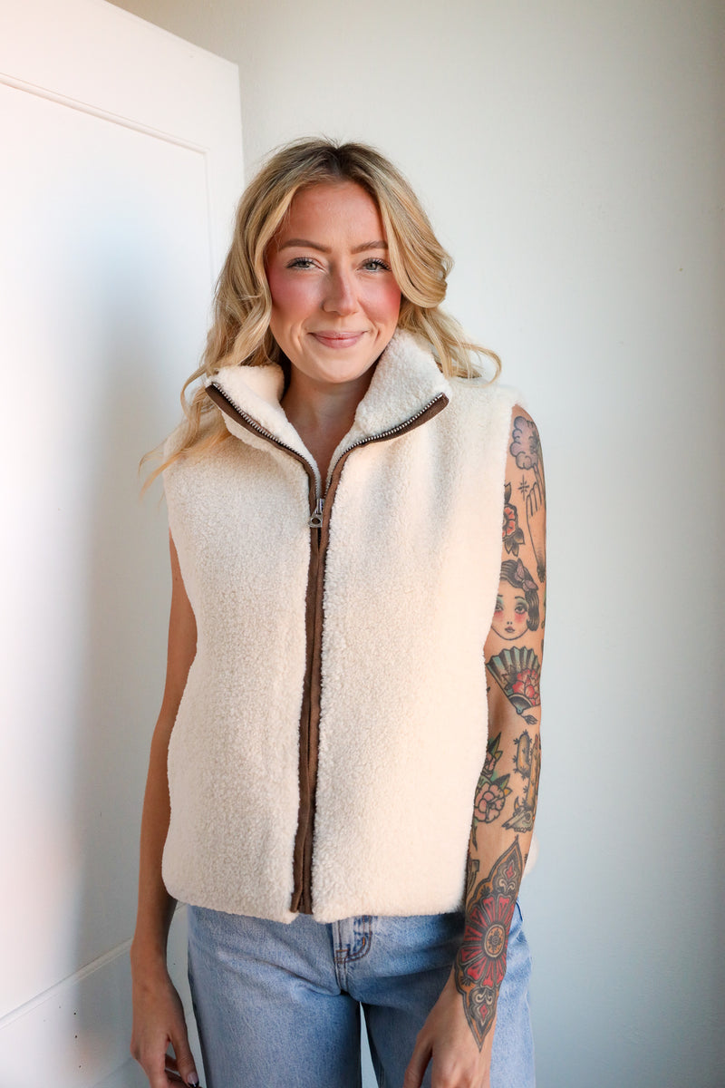 Dylan Mountain High Vest Natural