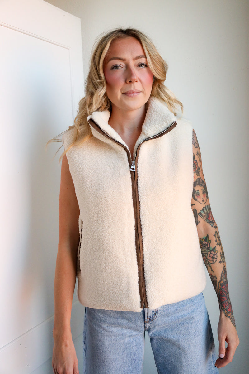 Dylan Mountain High Vest Natural