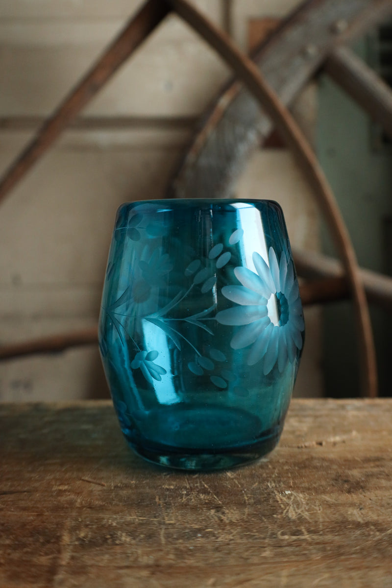 Rose Ann Hall Condessa Tumbler- Aqua