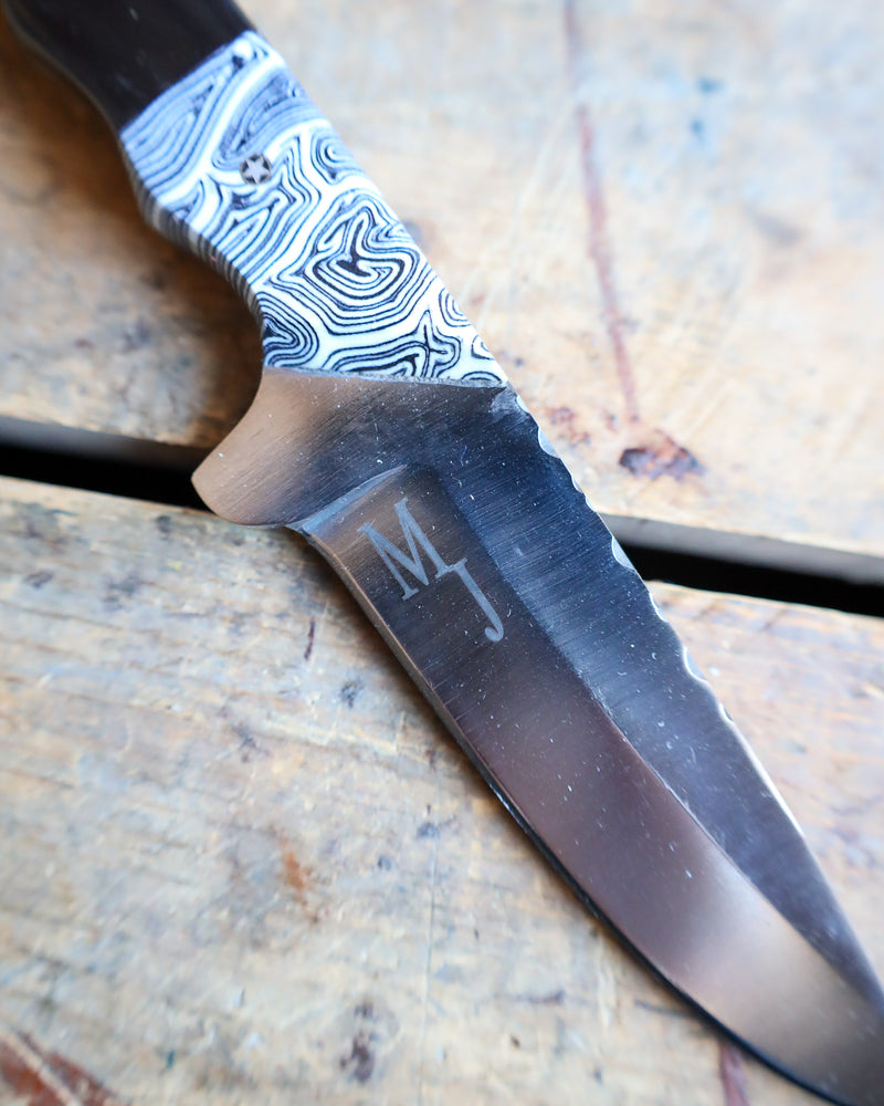 EXOTIC TEXAS KNIVES BLACK SWIRL WHITE BUFFALO KNIFE