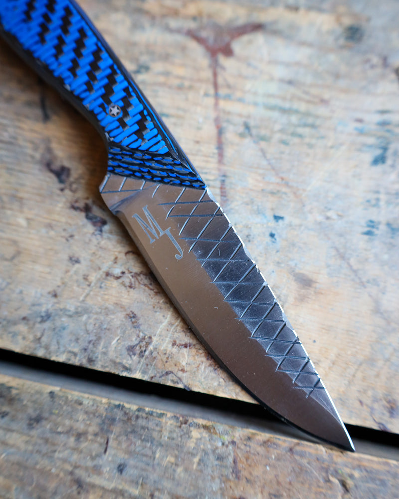 EXOTIC TEXAS KNIVES BLUE AND BLACK CARBON MEDIUM COWBOY KNIFE