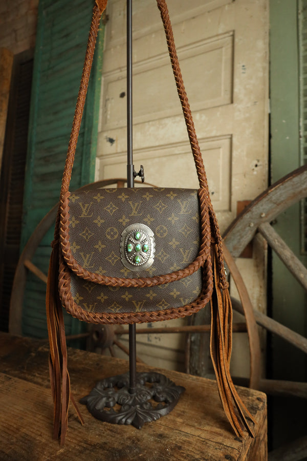 Leather and Vodka Saint Cloud GM 5 Love Tokens Stones Bag