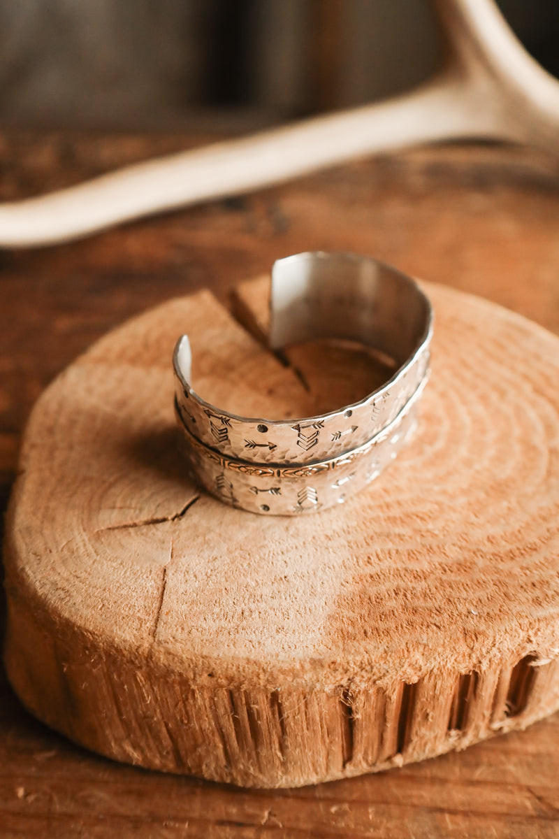 RICHARD SCHMIDT THICK ETCHED SILVER AND GOLD CUFF