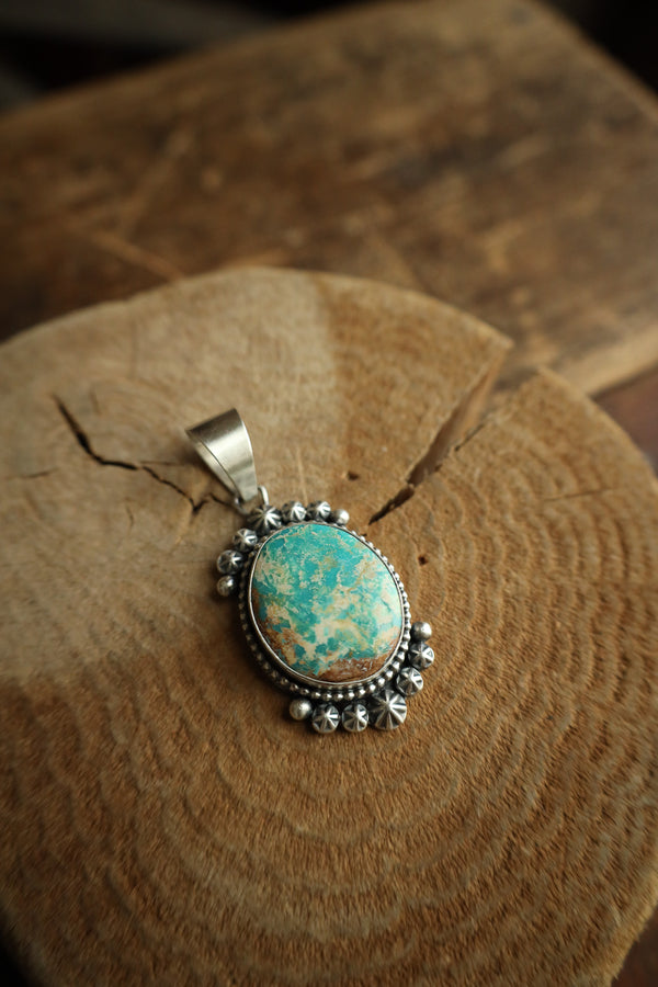 Turquoise Stone Starbursts Pendant